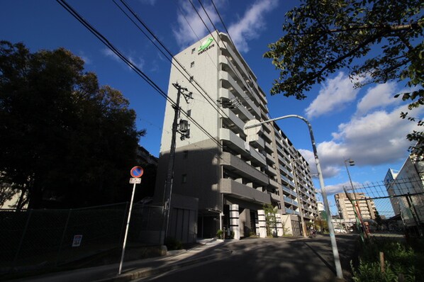 ワールドアイ大阪緑地公園の物件外観写真